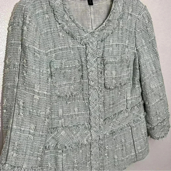 LAFAYETTE 148 NEW YORK Light Blue Tweed blazer | size 8P - Picture 3 of 5